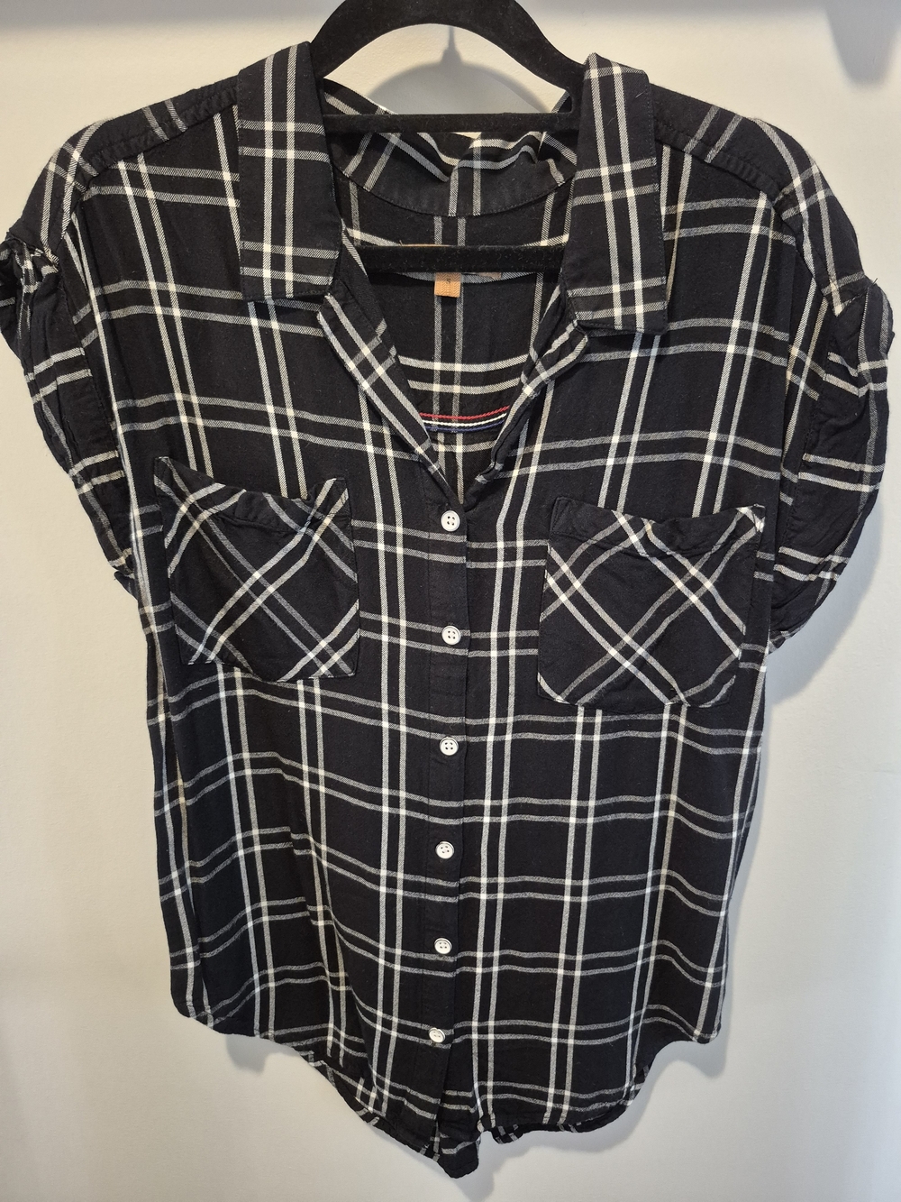 JACHS Girlfriend Black and White Plaid Button-Front Short Sleeve Top